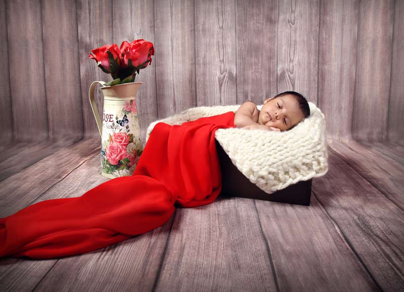 عکاس متخصص نوزاد در کرج